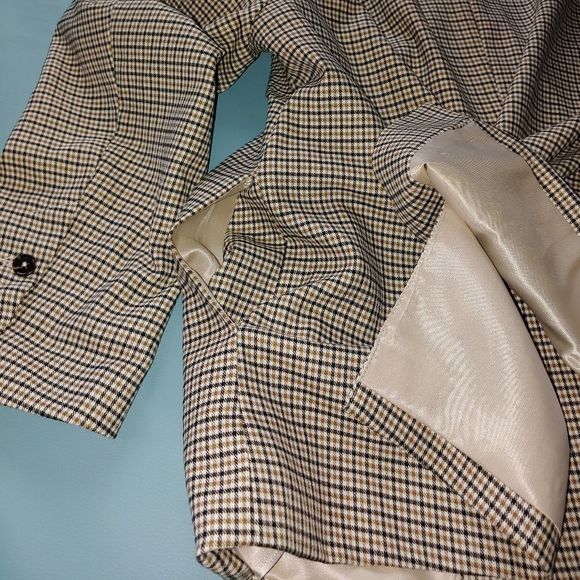 NWOT Mod Ref Recognition Pocketed Double Breasted Plaid Blazer - Picture 9 of 12